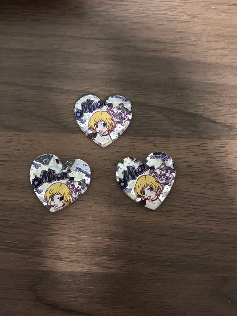 プリズムストーン 高峰みおん キャラストーン レッドロックコーデ