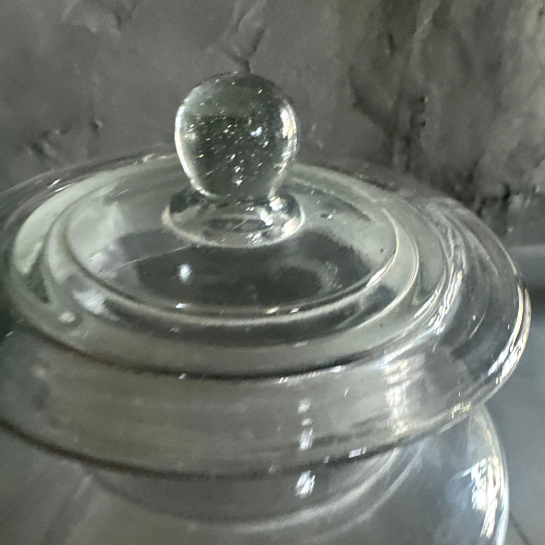 お値下げ❣️ヴィンテージ　大きなガラス瓶　保存瓶　ゆらゆらガラス　レトロ