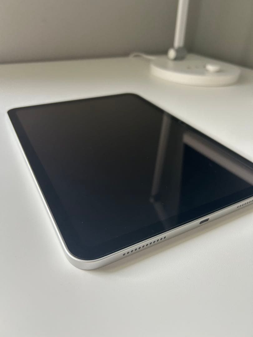 【美品】iPad（第10世代）10.9型 Wi-Fi 64GB