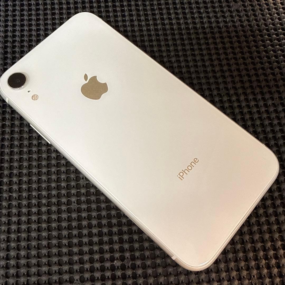 美品 iPhone XR 64GB ホワイト SIMフリー バッテリー100%
