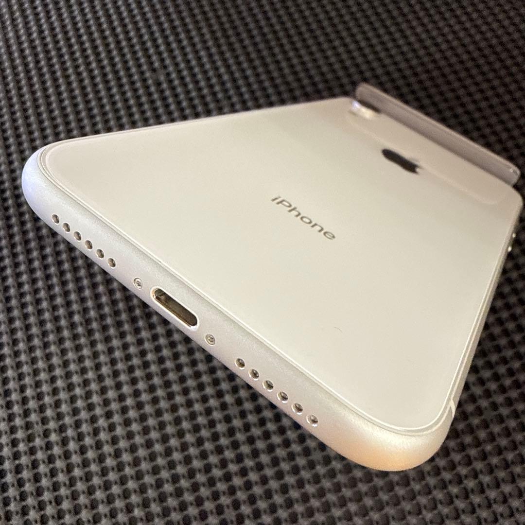 美品 iPhone XR 64GB ホワイト SIMフリー バッテリー100%