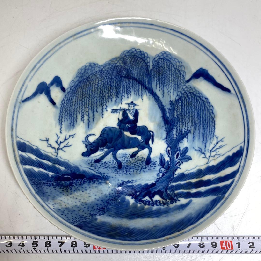 中国清時代　青花人物画　中皿　幅約20㎝　タサオサ　東さ8-0328②