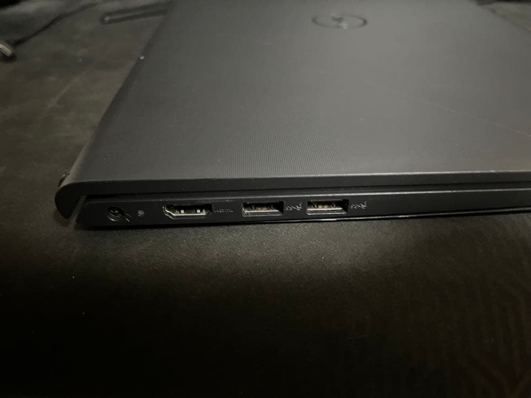Dell vostro 15 3515一応ジャンク！