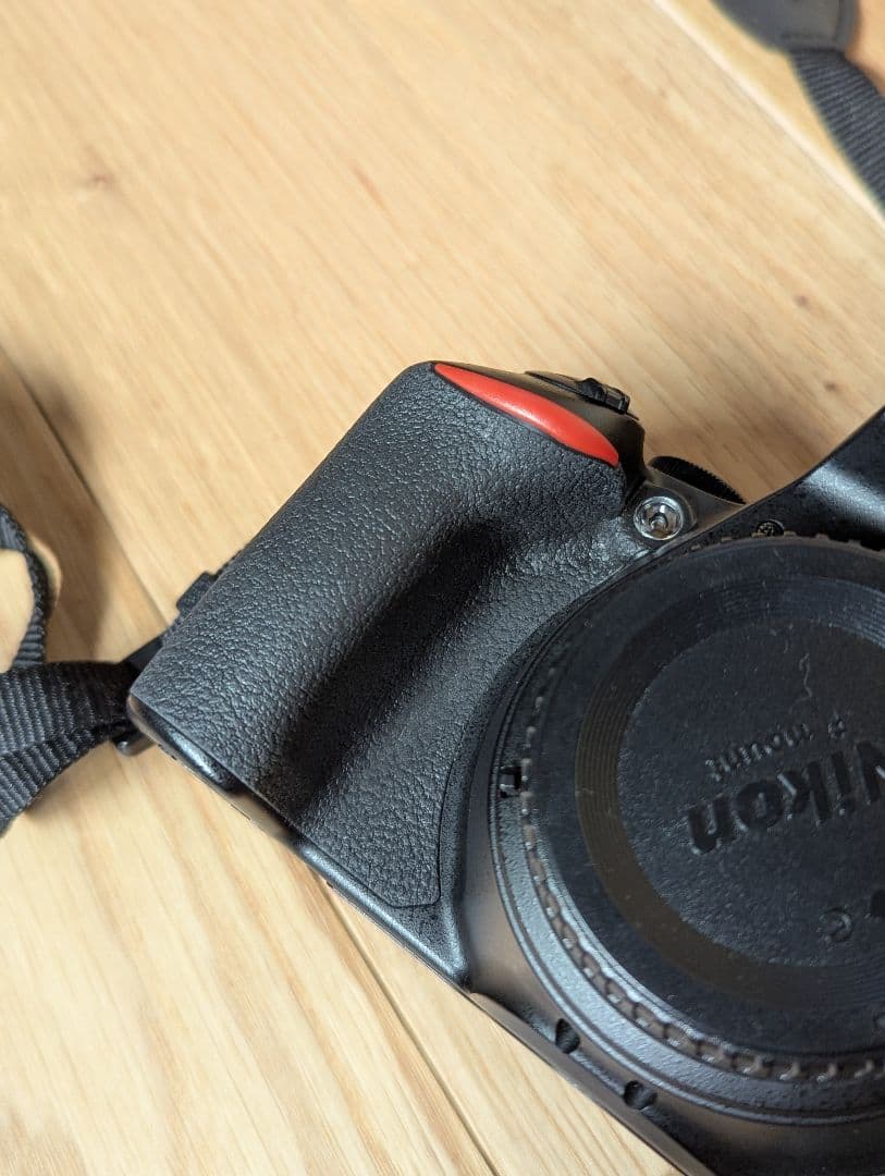 Nikon D5600 本体＋レンズ SIGMA 17-70mm F2.8-4