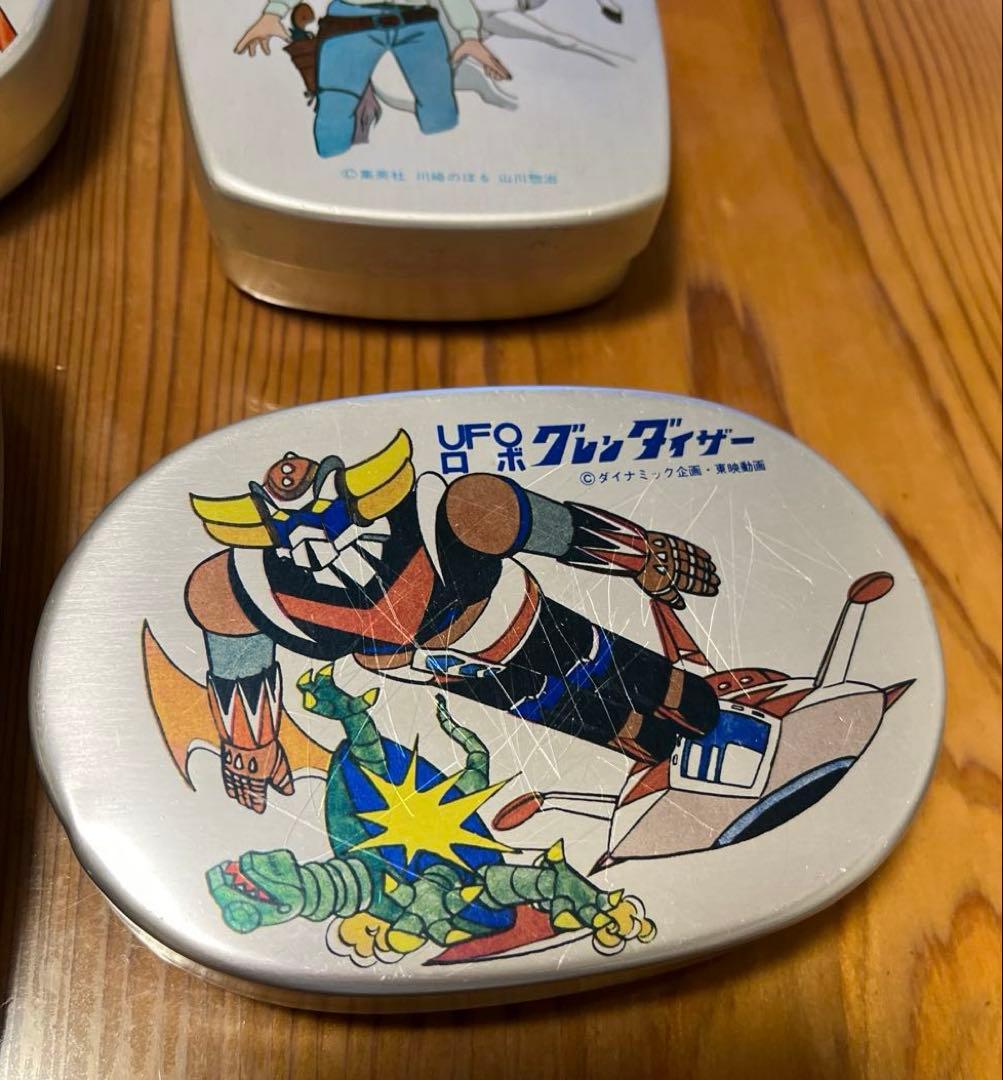 昭和レトロ　アルミ弁当　仮面ライダー　他　まとめ売り　4個セット
