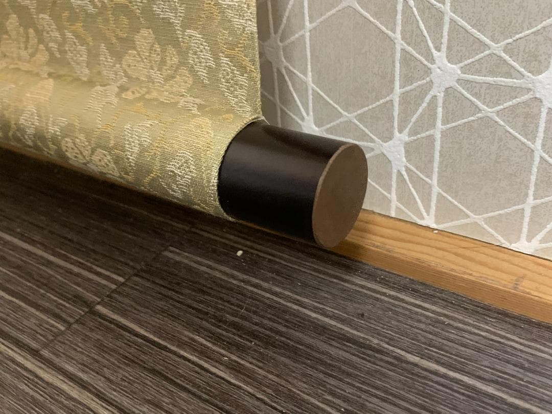 春川 楓下双鹿図 絹本 掛軸 共箱 日本画 美品 580