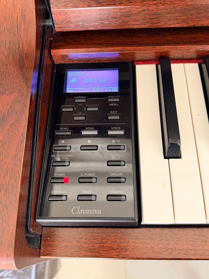 YAMAHA Clavinova CLP-545M 2016年