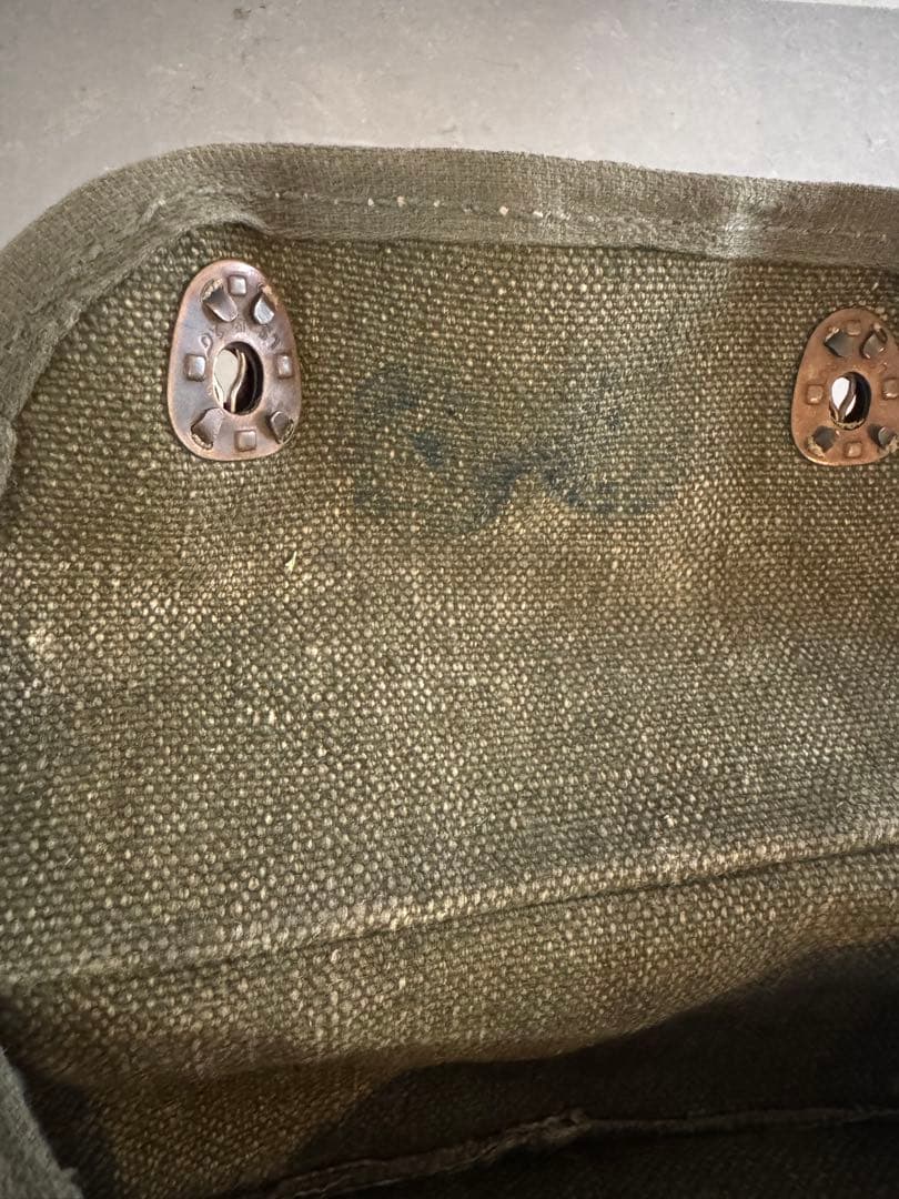 3連グレネードポーチ デッドストック 海兵隊 ミリタリー