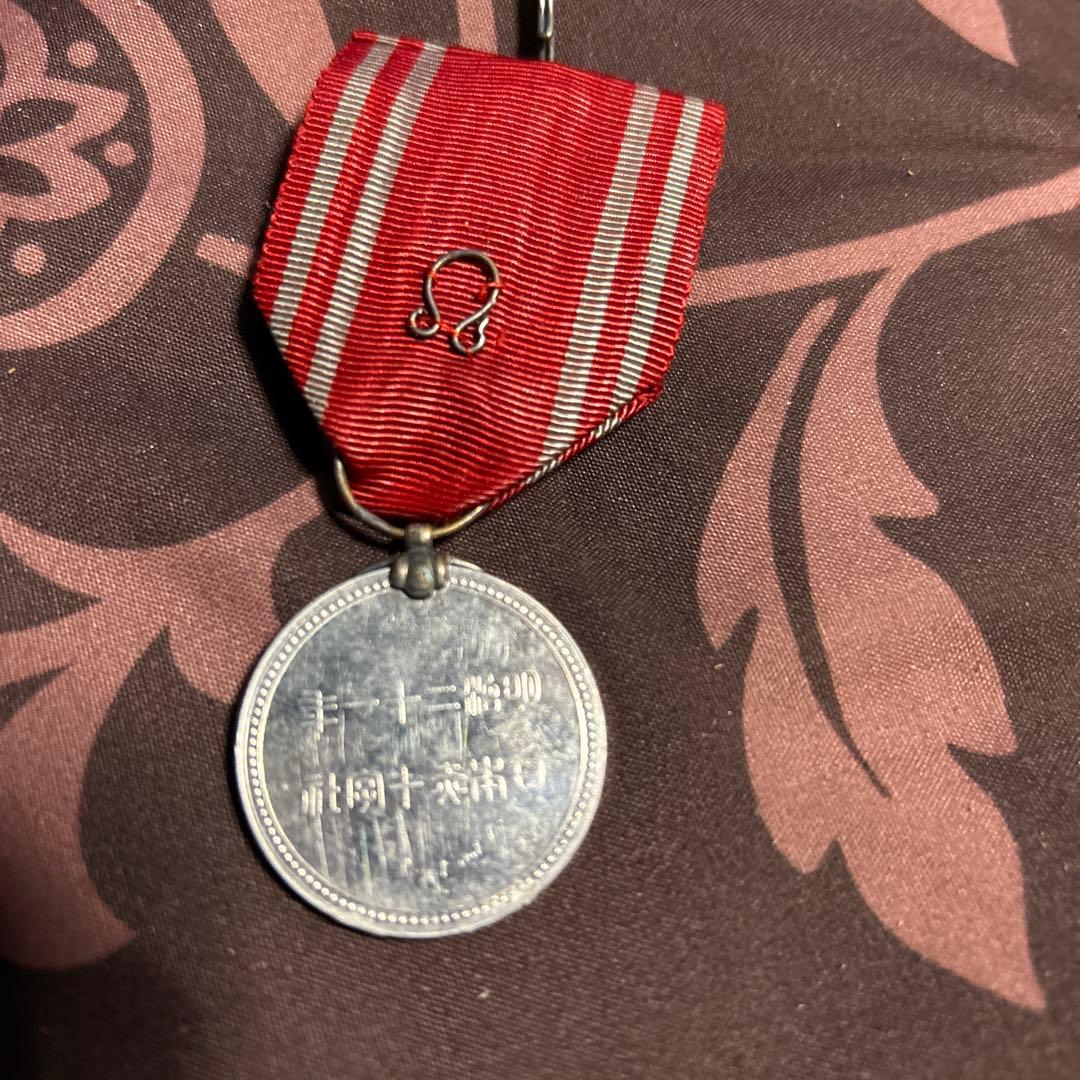 巴*屋様 メダル 4個セット 異なるデザイン 勲章