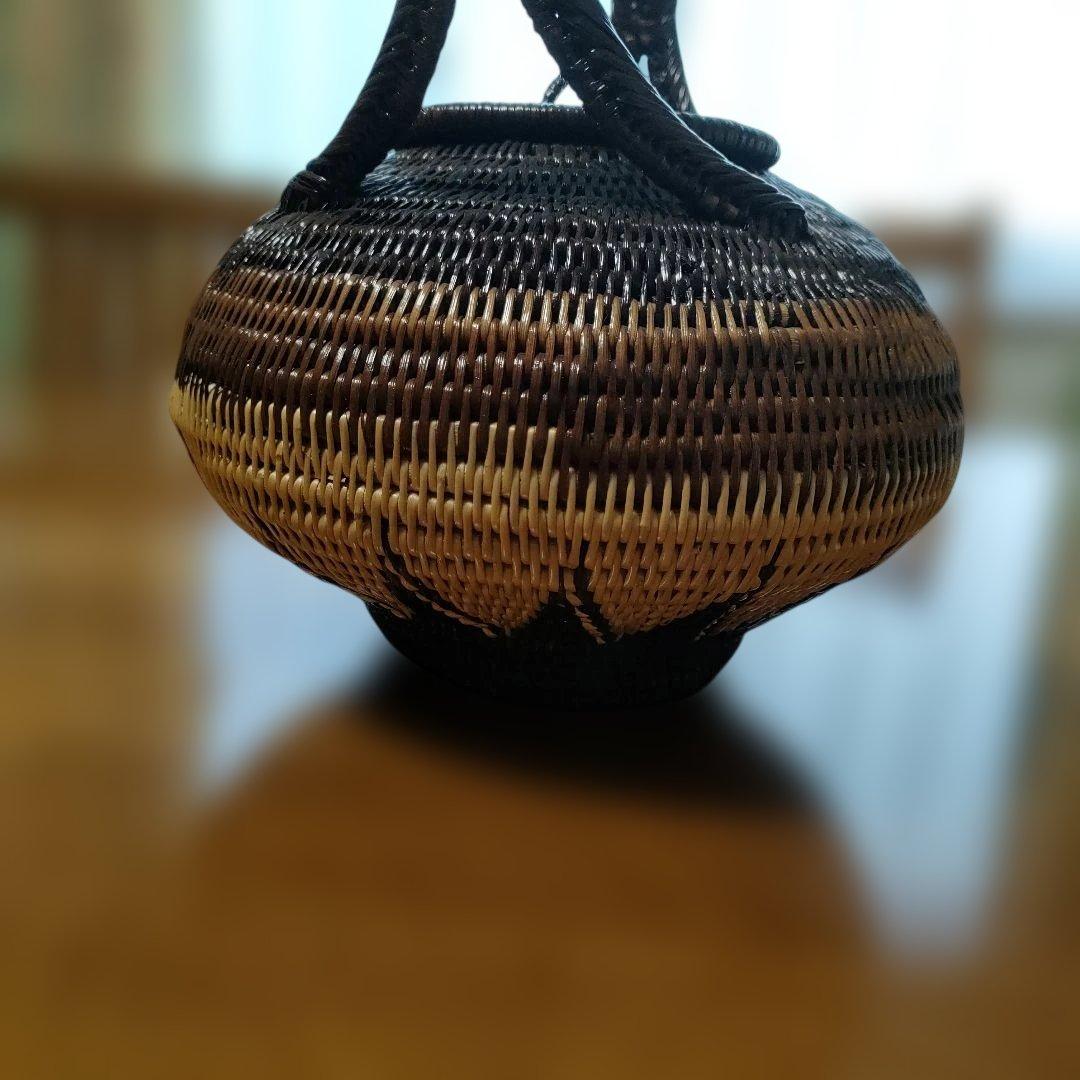 ブカバスケット パプアニューギニア 手編み かごバック 壷 置物
