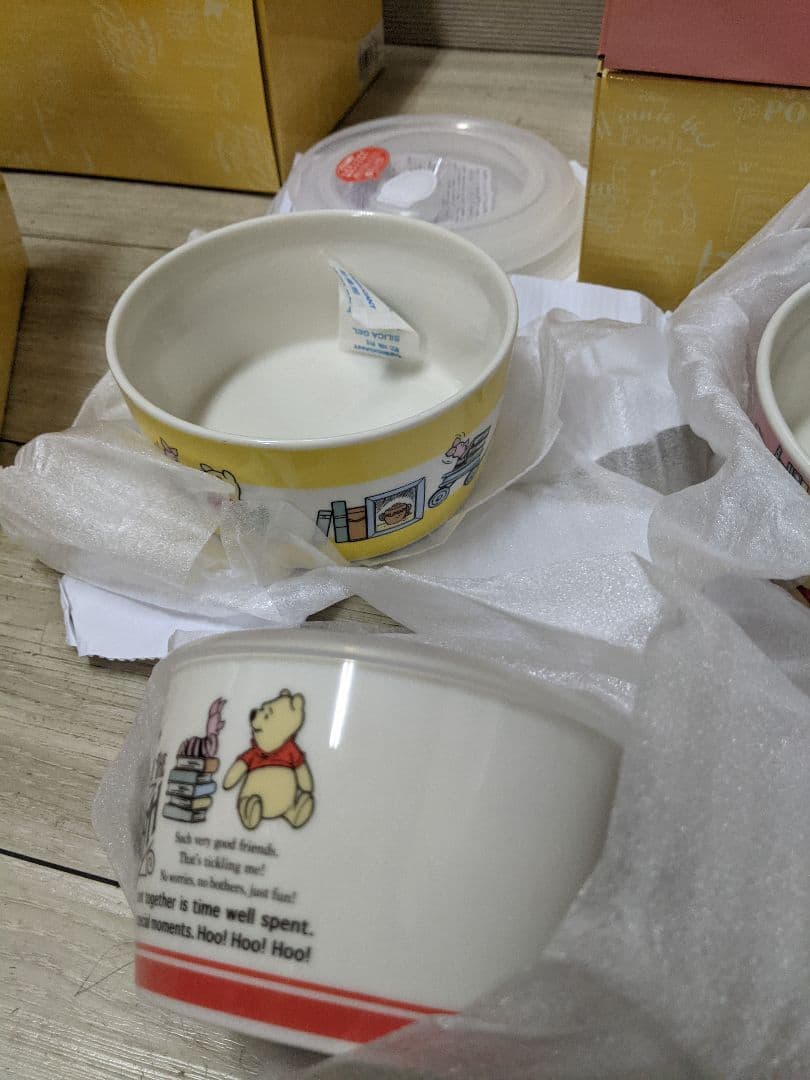 未使用品クマのプーさん　陶器セット　レンジパック3個セット×3個