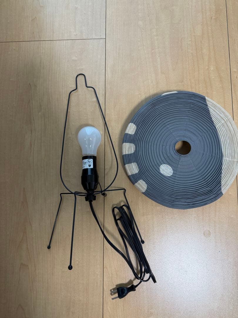 イサム・ノグチ　AKARI スタンドライト