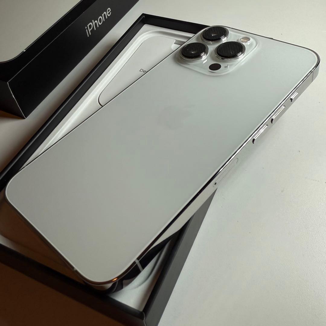 Apple iPhone 13 Pro シルバー 256GB バッテリー100%