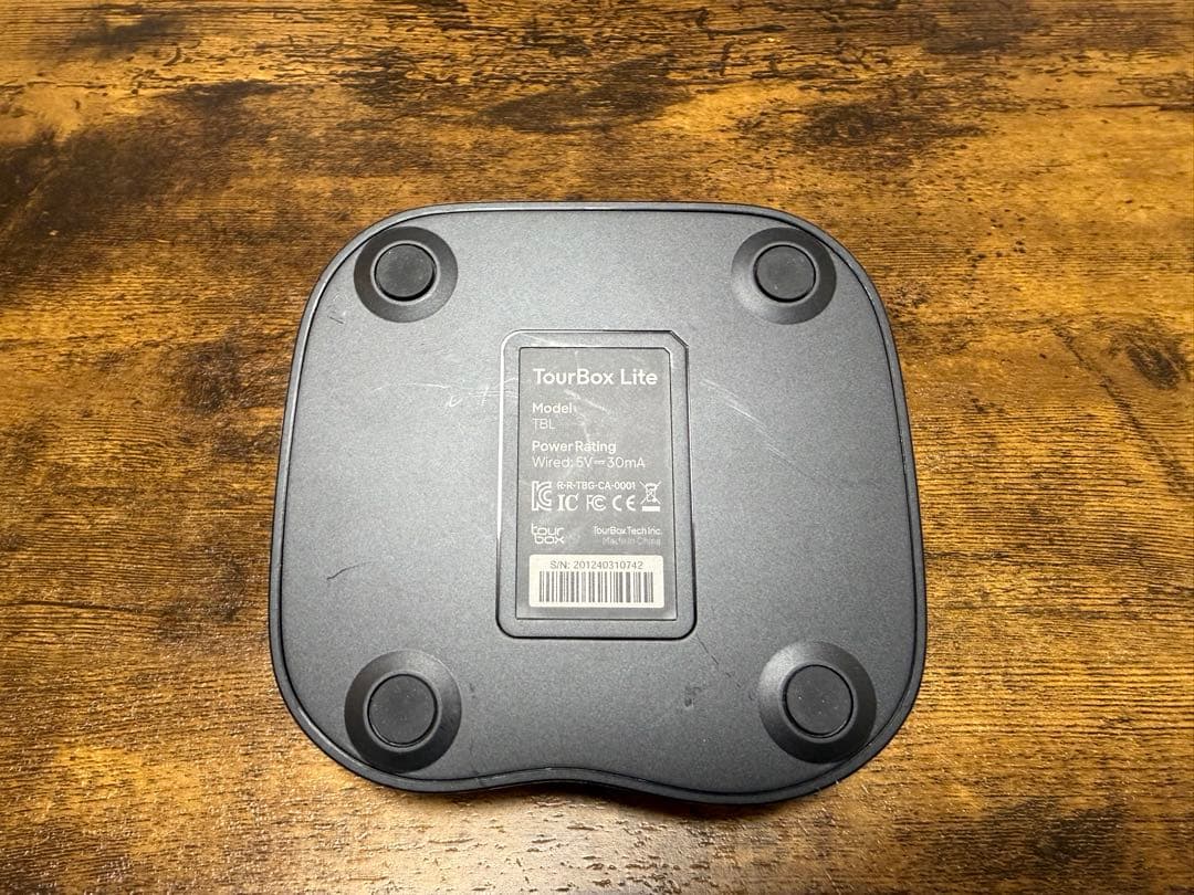 TourBox Lite(モデル: TBL, ブラック)