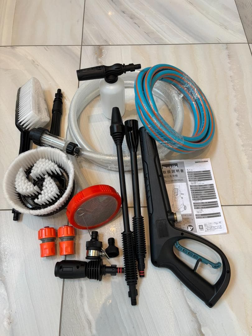 マキタ　Makita　高圧洗浄機　ＭＨＷ０８２０（高性能タイプ）未使用品