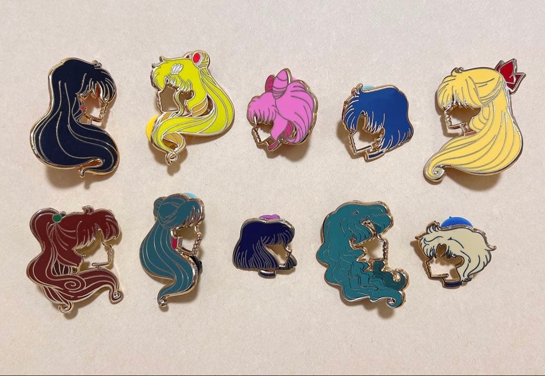 セーラームーン　ピンズ　ピンバッジ　セット　コンプリート