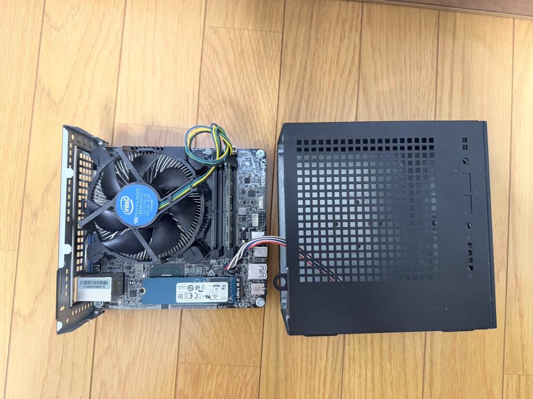 Deskmini i3 9100 SSD 256GB 16GBメモリ Win11