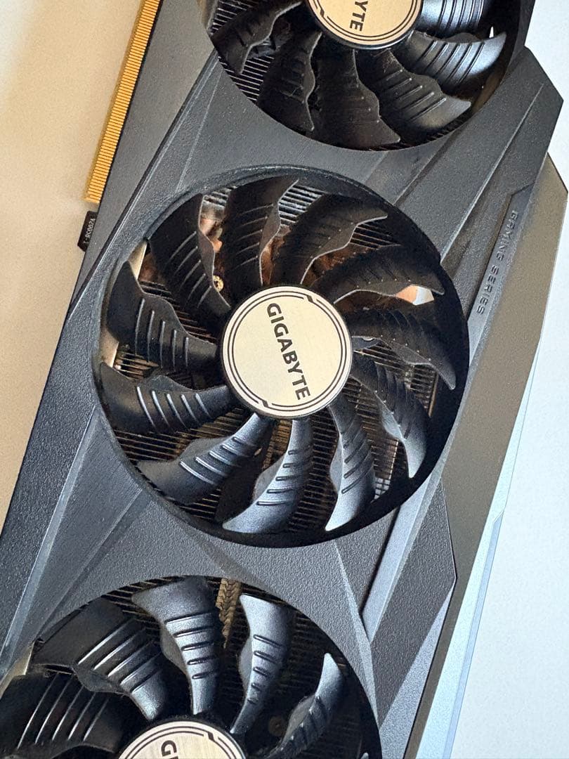 GIGABYTE RTX3090 動作確認済み