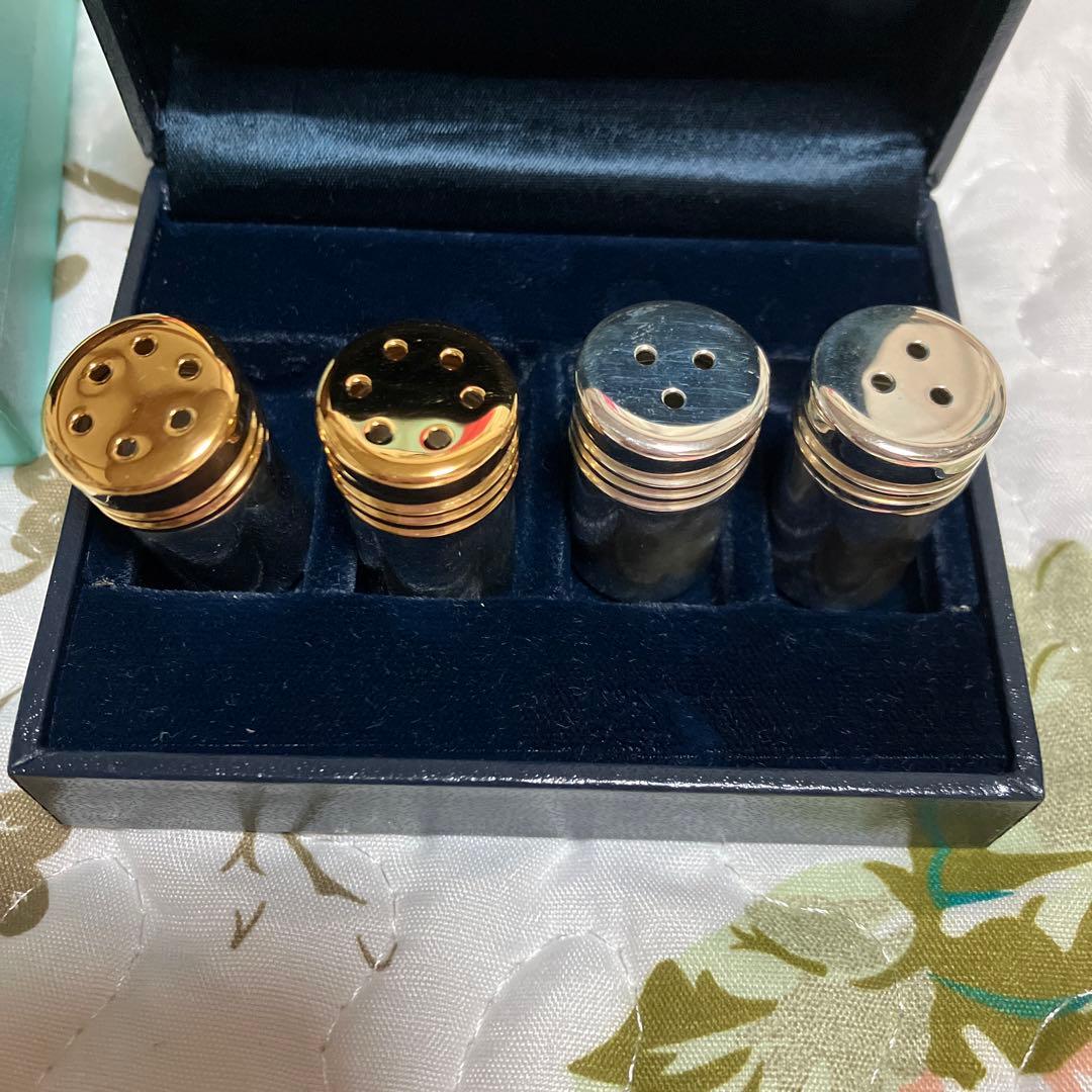 ティファニー　テーブルウェア