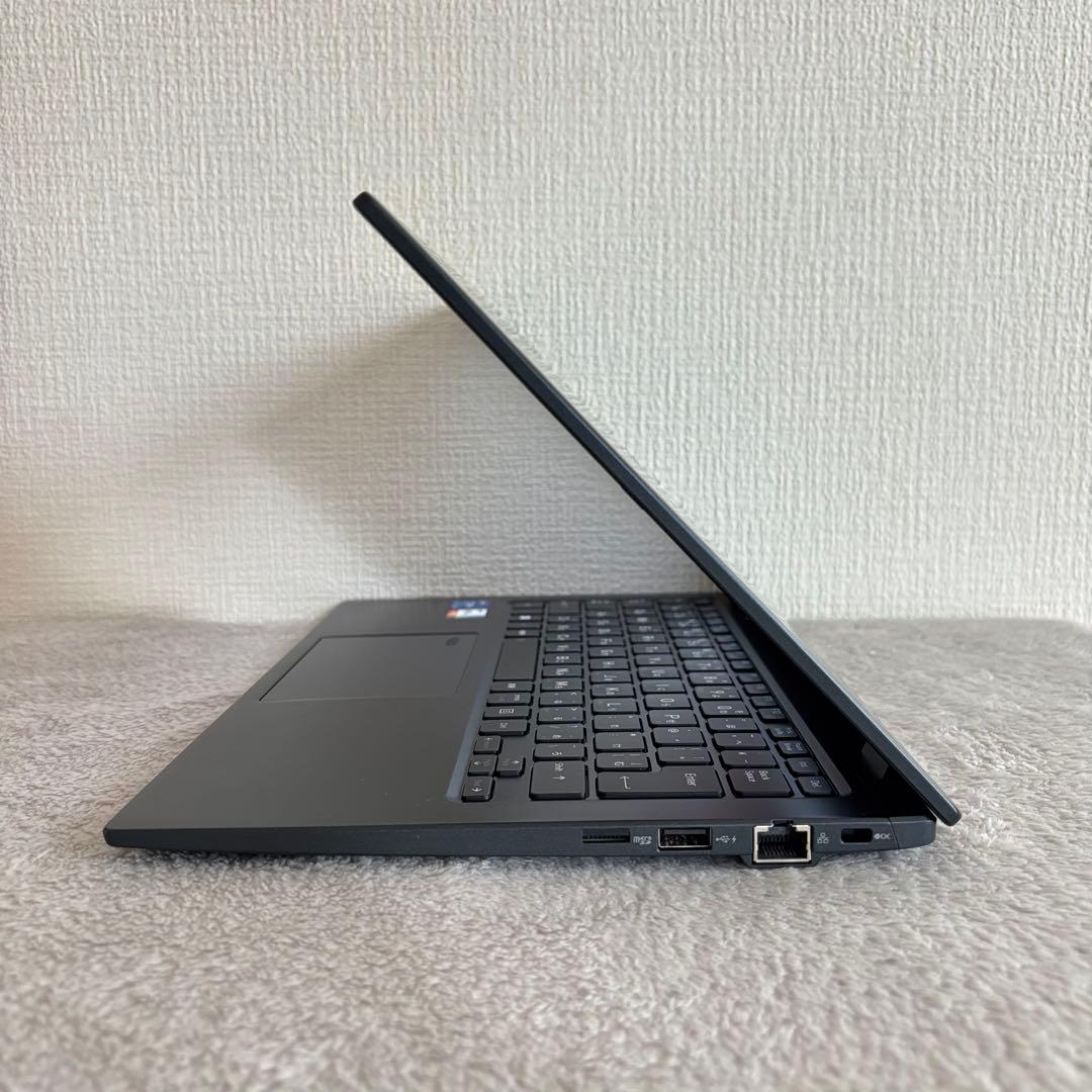 超美品DYNABOOK G83 KW 12世代 i5超軽型ノートPC 512