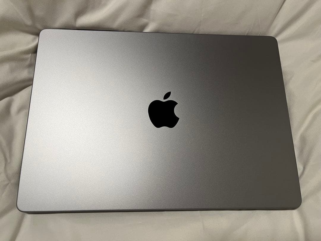 Apple MacBook Pro 14インチ 16GB 1TB SSD