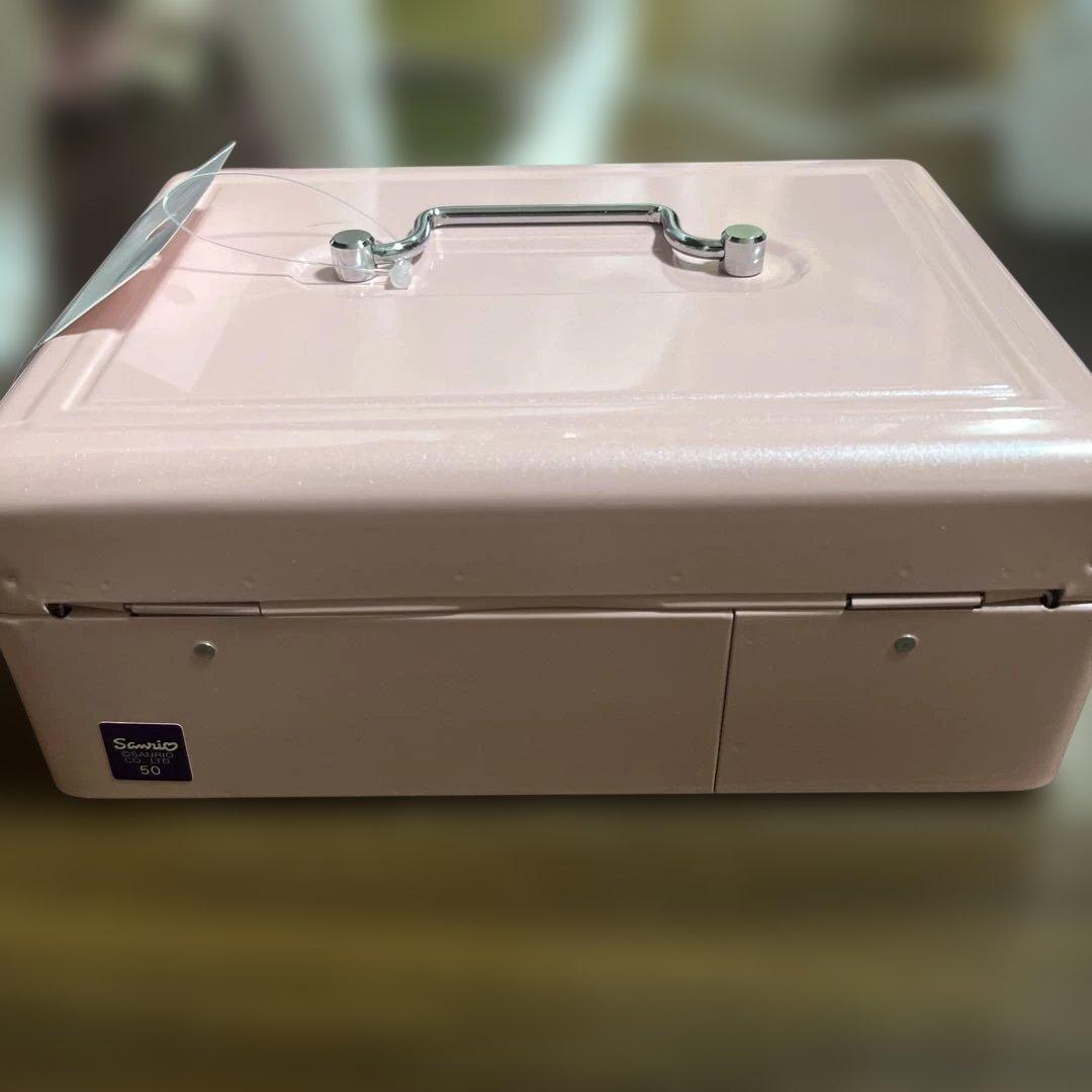 サンリオ エンジェルキティ 手提げ金庫 ダイヤル式 鍵付き 1999年