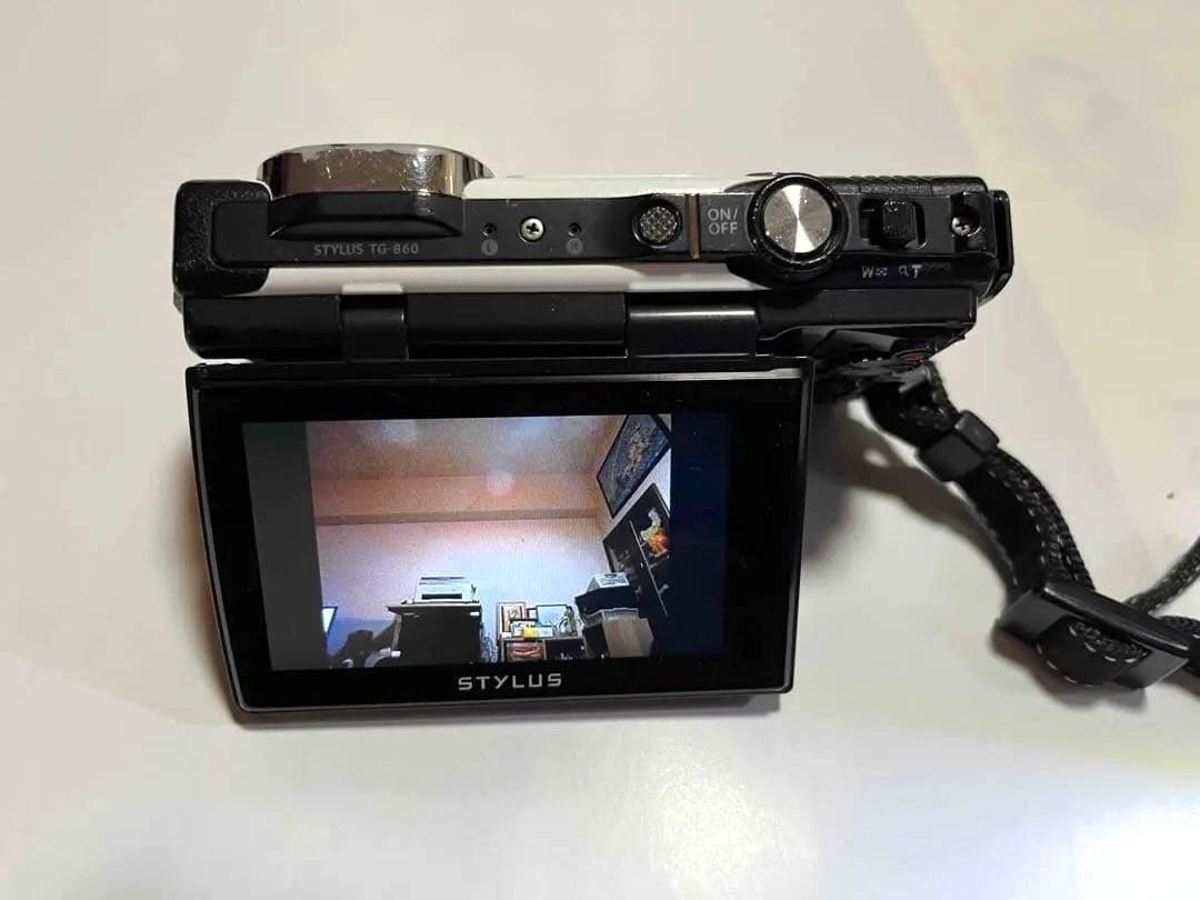 OLYMPUS STYLUS TG-860 シルバー