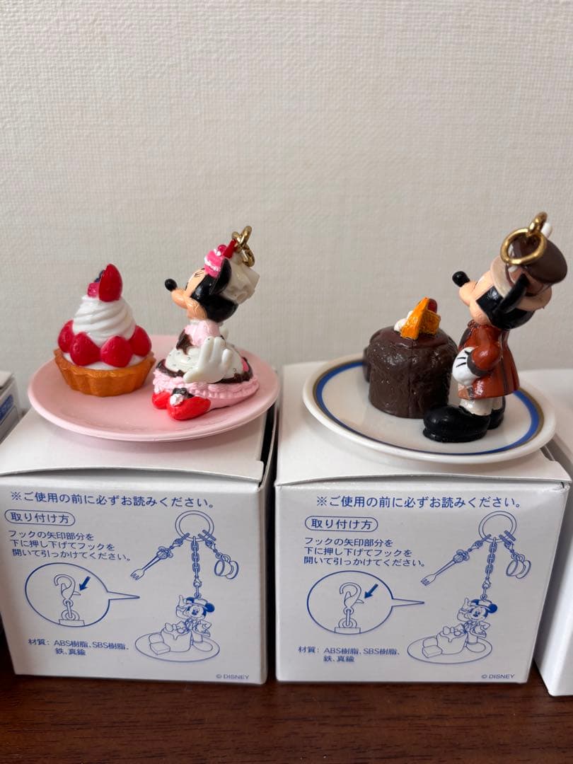 ☆ディズニー　シー　テーブルイズウェイティング　チャーム　フィギュア　６種セット