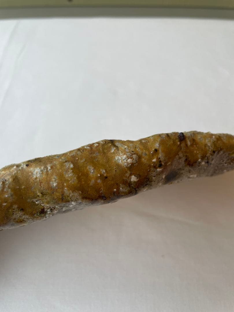 國吉清尚 作　白土　葉皿