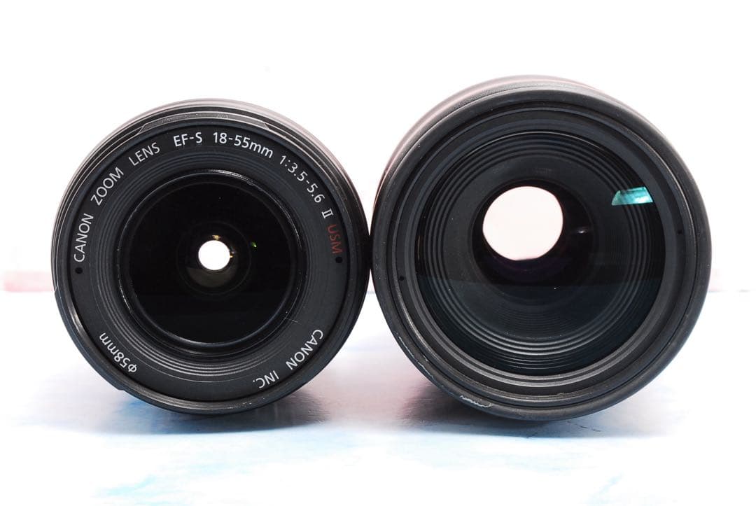 キャノン Kiss X2★一眼レフカメラ★Wレンズ＆バッグ付★デビューセット