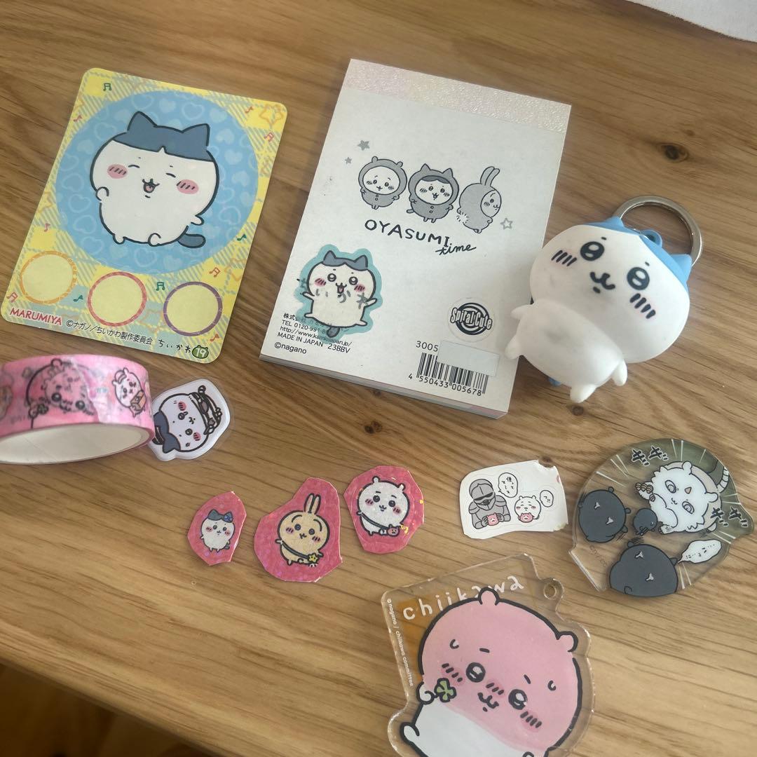 ちいかわグッズ　まとめ売り　ハチワレ　クッション　ぬいぐるみ