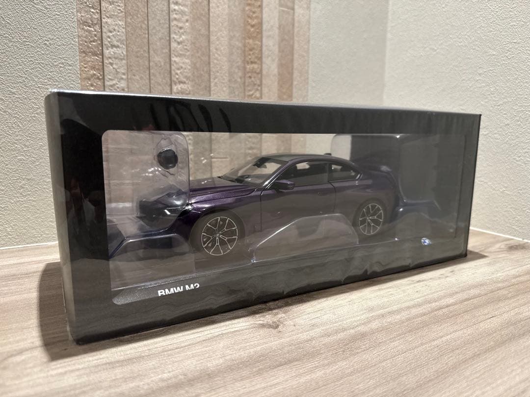 【新品未開封】【希少】ミニチャンプス  M2(G87) パープル 1/18