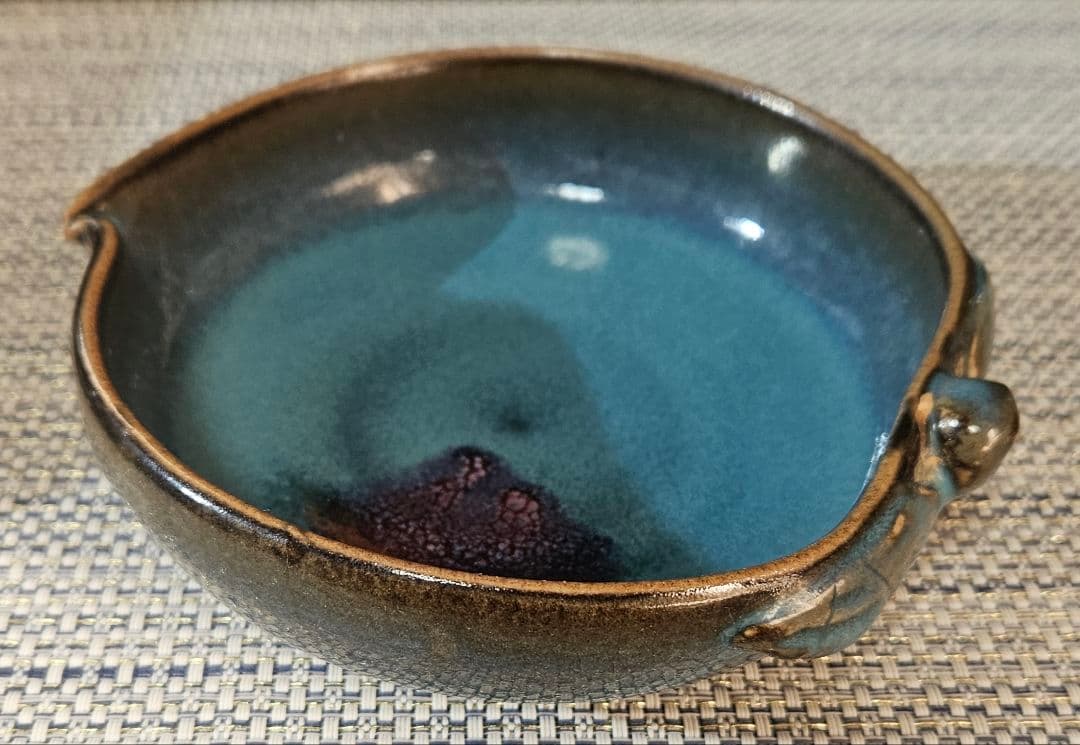 中国古陶磁　鈞窯　窯変　澱青釉紫紅斑釉　桃形　水滴　水盂　筆洗　文房四宝　書道具