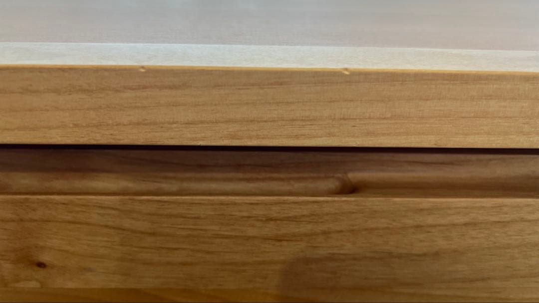 アルダー材の低ホルマリンキャビネット