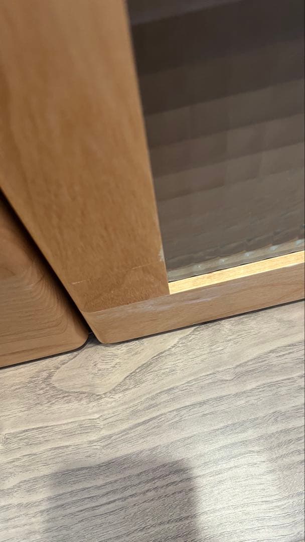 アルダー材の低ホルマリンキャビネット