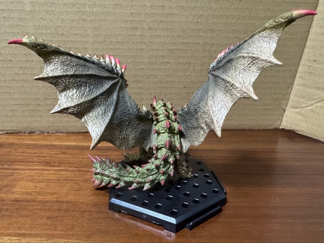 モンハン　スタンダード　フィギュア　5点