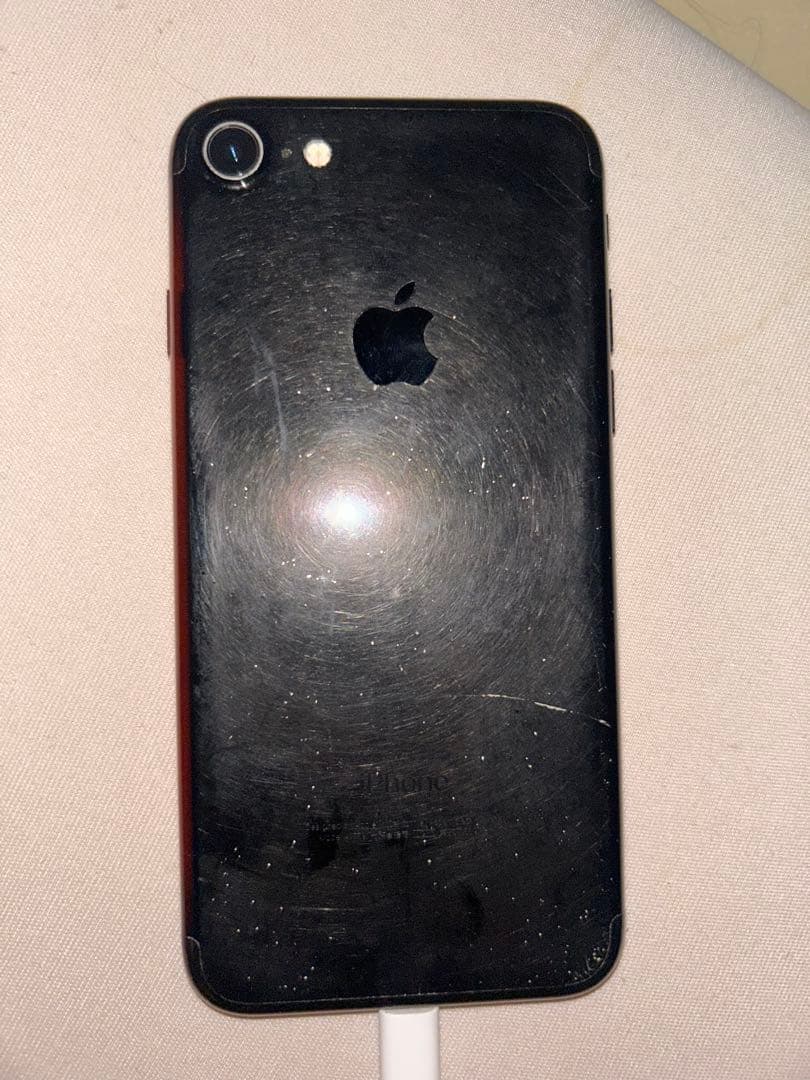 Apple iPhone 7 128GB ブラック