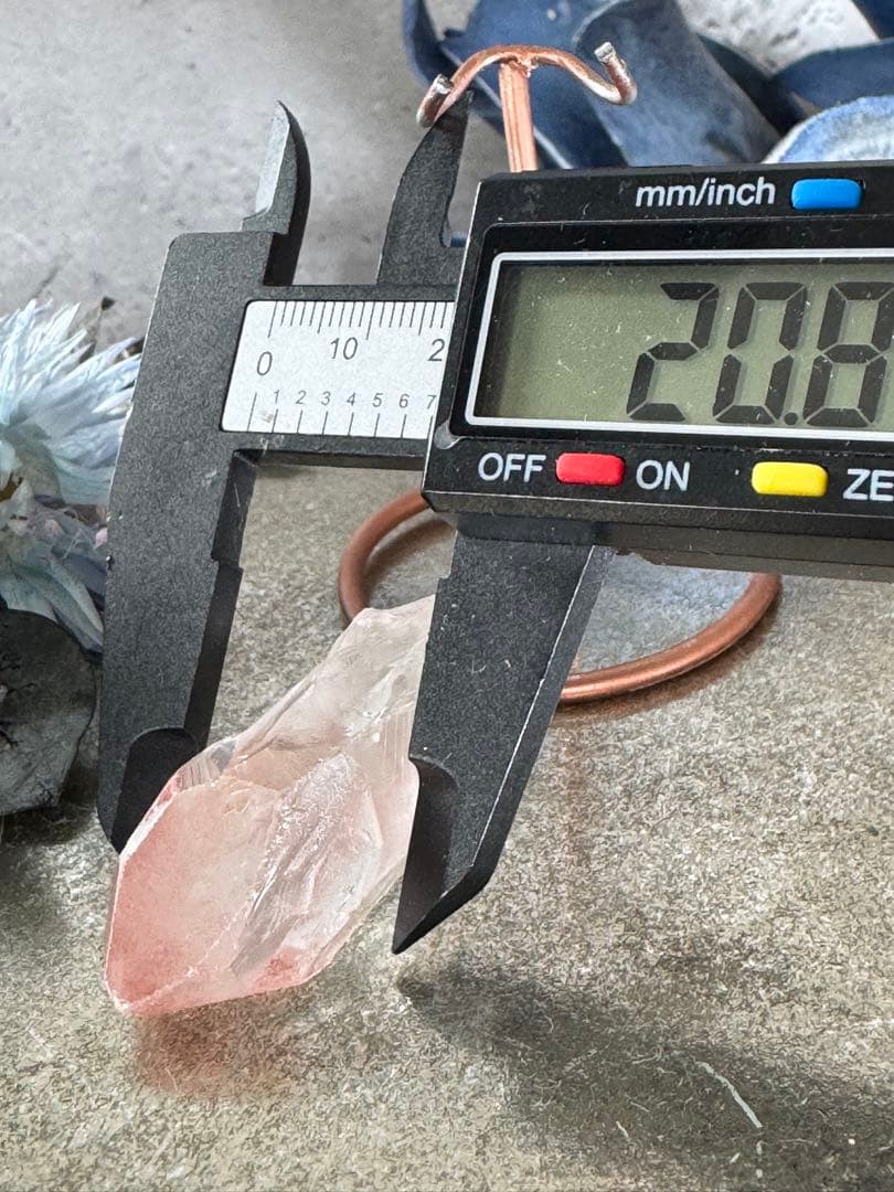 ルージュフォルム　レムリアン　ピンクレムリアンルーツ　ツートンカラー　ロック調