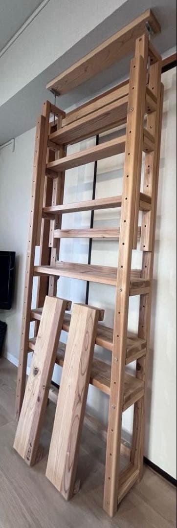 兵庫杉頑丈突っ張りラック 国産杉 無垢 無塗装 薄型 本棚 つっぱり ラック