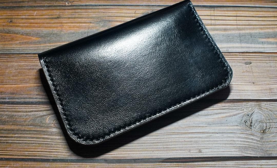 ミドルトラッカーウォレット　馬革 茶芯ブラック　真鍮 トラッカーウォレット