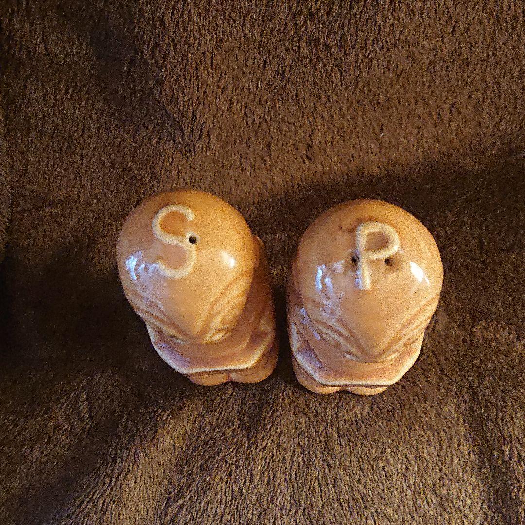 ポリネシア風 テーブル・ソルト&ペッパー・セット 1組