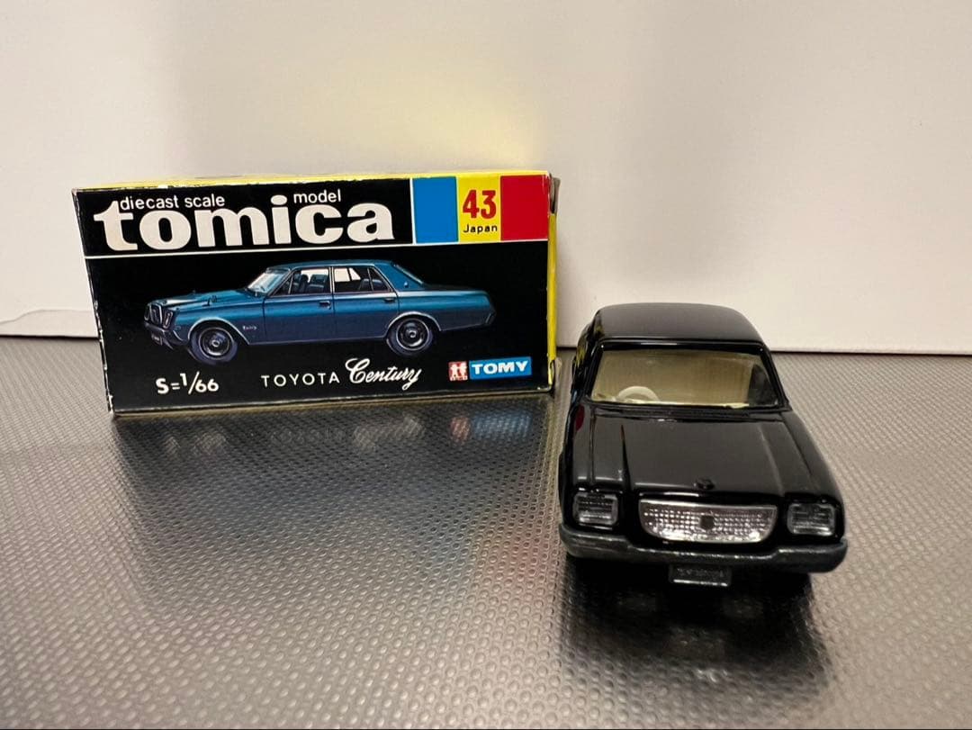 トミカ センチュリー 黒箱　トヨタ日本製