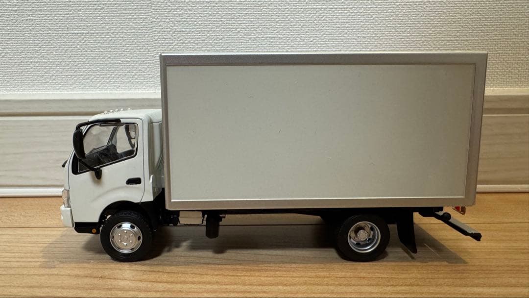 HINO 300series 1/43 ミニカー 京商 日野自動車