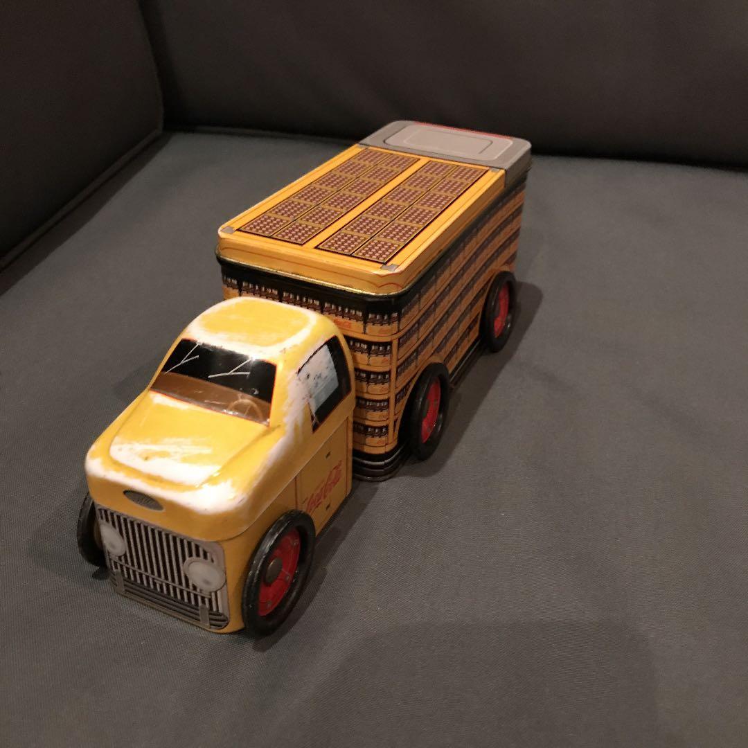 アンティークお菓子の缶のコカコーラの車