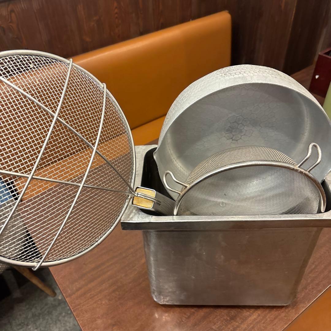 アルミ製 中型 ストレーナー 持ち手付き4点セット