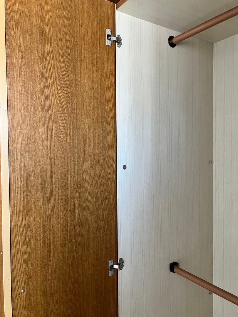 木製洋服ダンス(3枚扉)