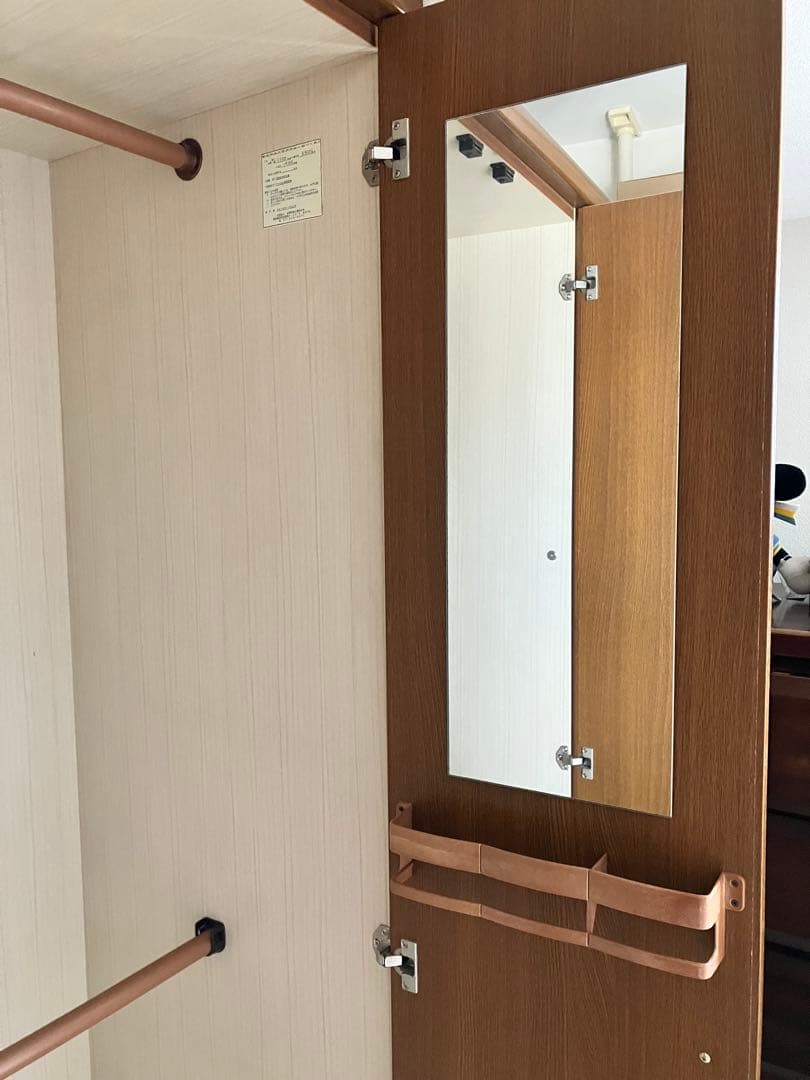 木製洋服ダンス(3枚扉)