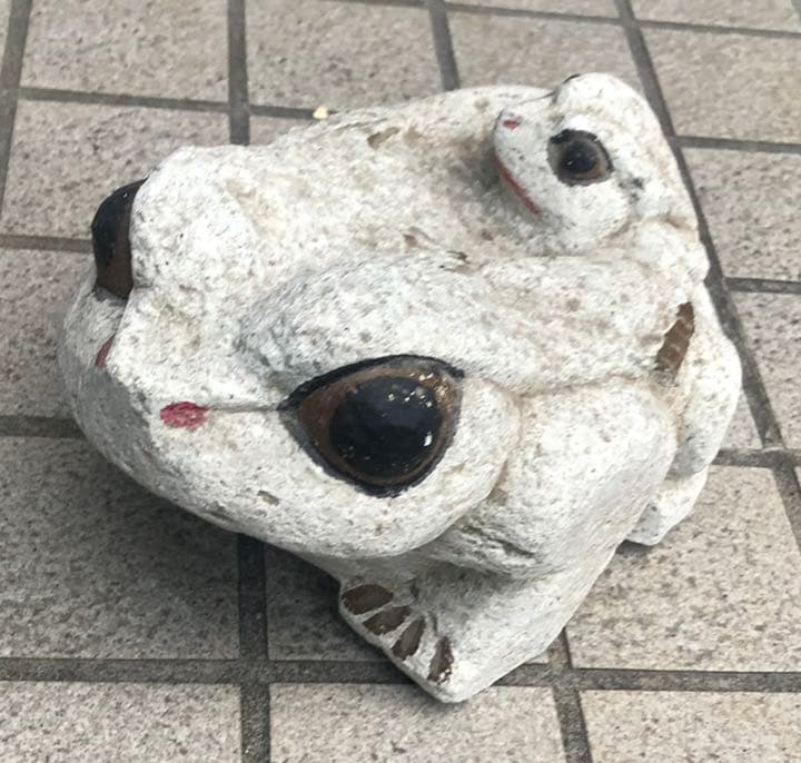 ⬛️ 稀少！⬛️ 珍品！⬛ 縁起物！⬛️️ 石　親子 かえる（カエル）の置き物（置物）！