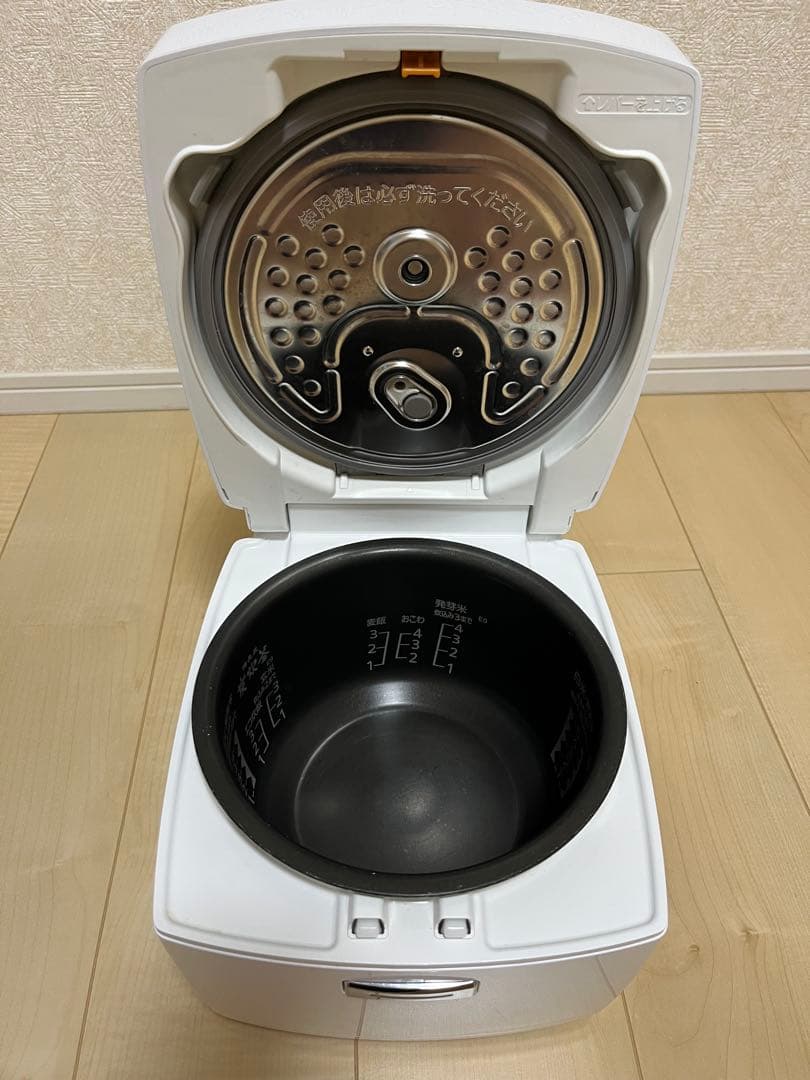 MITSUBISHI 三菱 炊飯器 NJ-VEA10-W 22年製