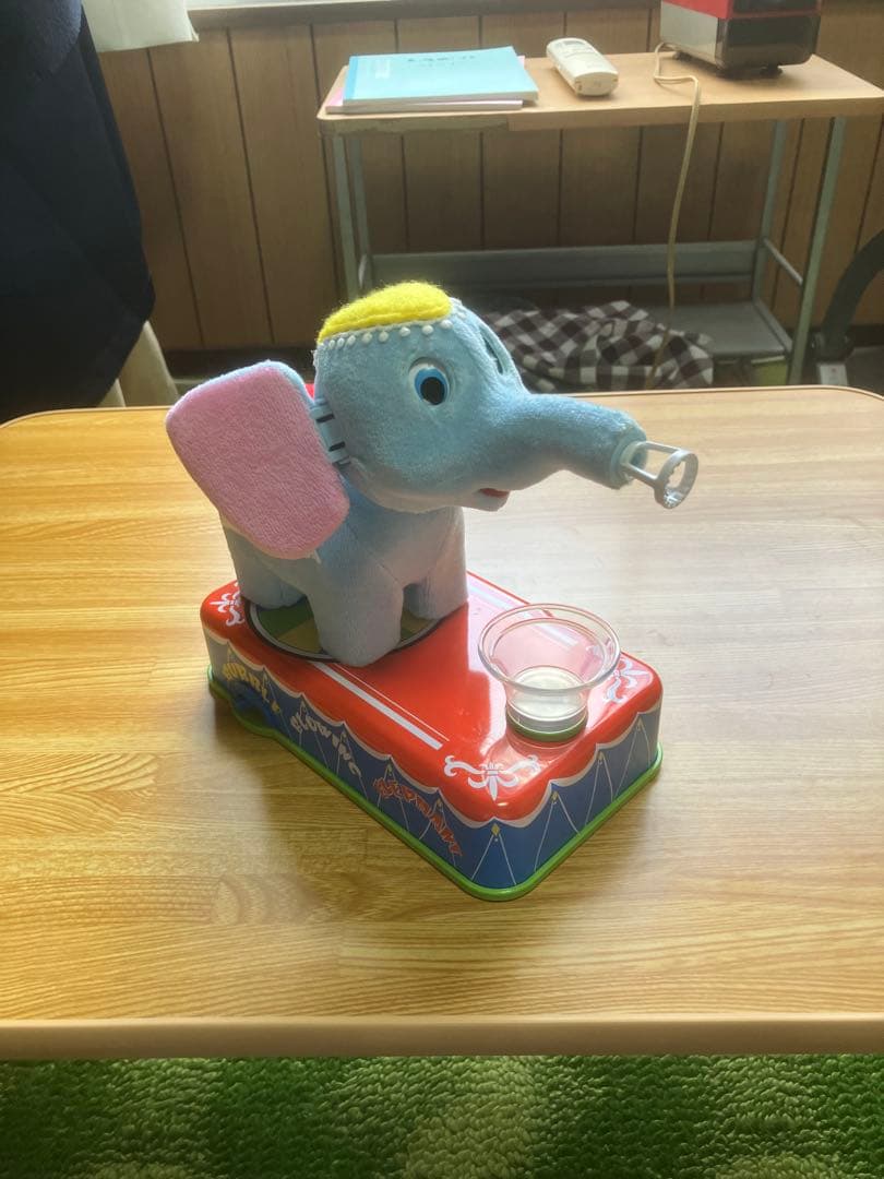 象のシャボン玉吹きのおもちゃ